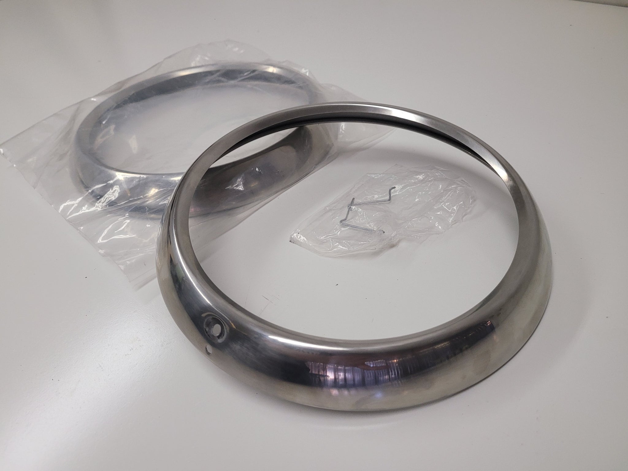 61-68 Scout 80 800 Headlight Bezel Trim Rings – ScoutUnlimited